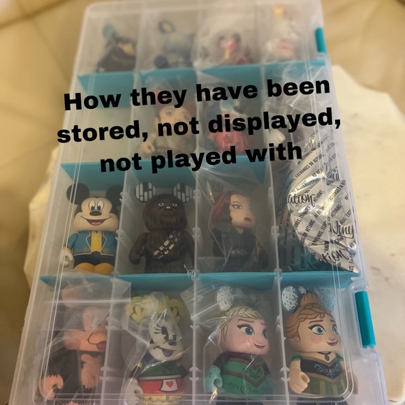 Disney Vinylmation Daisy from Designer Series 1 Miss Mindy 2️⃣ - Picture 7 of 7